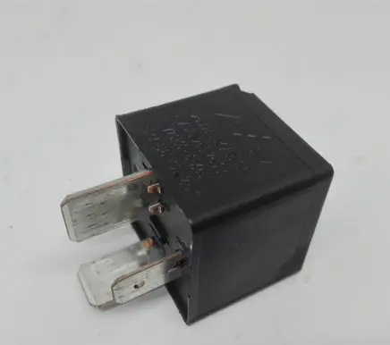 Volkswagen Phaeton Other relay 7M0951253A