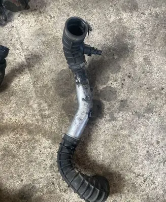 Volvo S60 Turbo air intake inlet pipe/hose