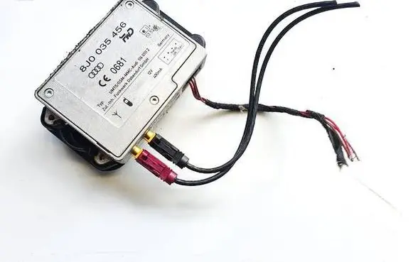 Audi A5 8T 8F Antenna control unit 8j0035456 0681