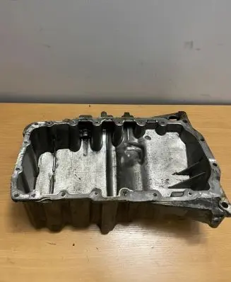 Audi A4 S4 B8 8K Oil sump 03L103601 03L103601G