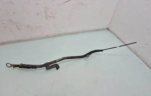 Mitsubishi Pajero Oil level dip stick 