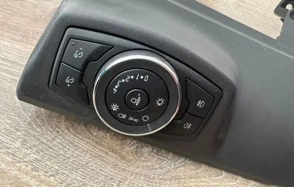 Ford Mondeo MK V Light switch DG9T13D061HEW