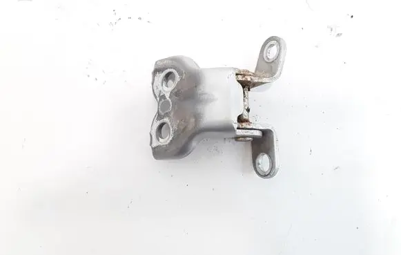 Toyota Avensis T250 Front door lower hinge 