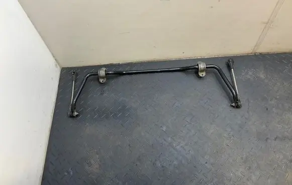 BMW 3 F30 F35 F31 Front anti-roll bar/sway bar 6792118