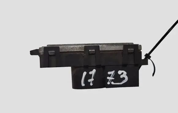Ford Focus Heater blower motor/fan resistor AV6N19E624AA A600500300 1241270