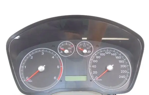 Ford Focus C-MAX Speedometer (instrument cluster) 4M5T10849GM
