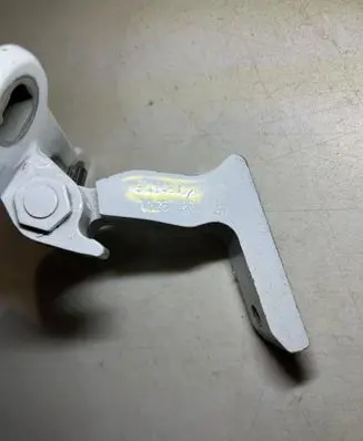 Volvo XC90 Rear door lower hinge 31424590