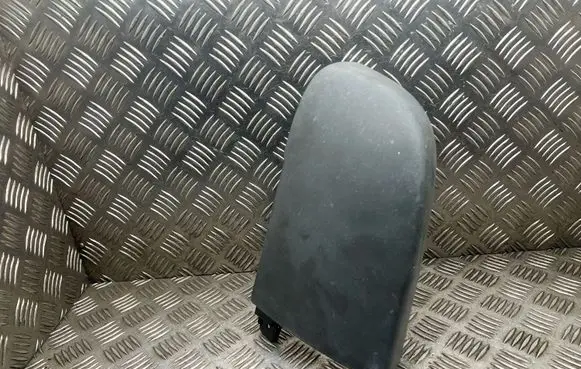 Opel Vivaro Rear bumper corner part panel trim 8200011485