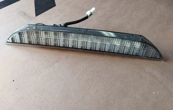 Mitsubishi ASX Third/center stoplight P5631
