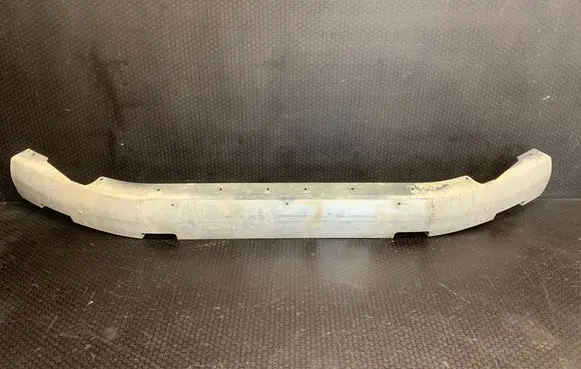 Audi A8 S8 D2 4D Front bumper cross member