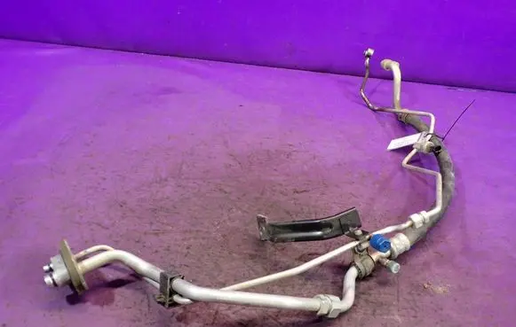 Air conditioning (A/C) pipe/hose