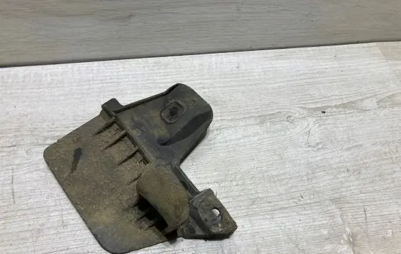 Seat Leon (5F) Rear mudguard 5f0853833