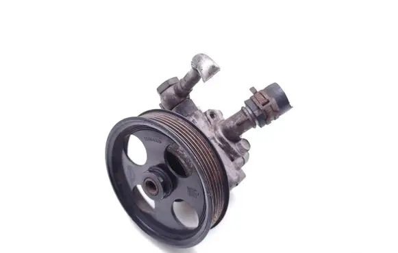 Opel Astra J Power steering pump 55563329
