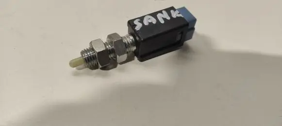 Clutch pedal sensor