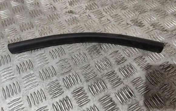 Land Rover Discovery Sport Engine compartment rubber 