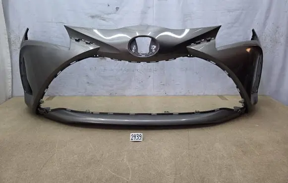 Toyota Yaris Front bumper 521190DA40 TS0P7