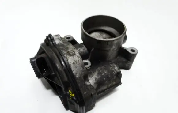 Volvo V70 Throttle valve 4M5GED
