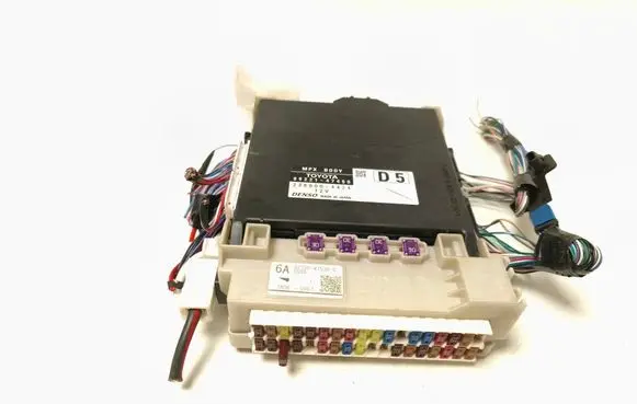 Toyota Prius (XW50) Comfort/convenience module 8922147450