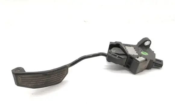 Toyota Avensis T270 Accelerator throttle pedal
