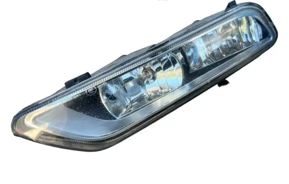 Volkswagen PASSAT B7 Front fog light 176623