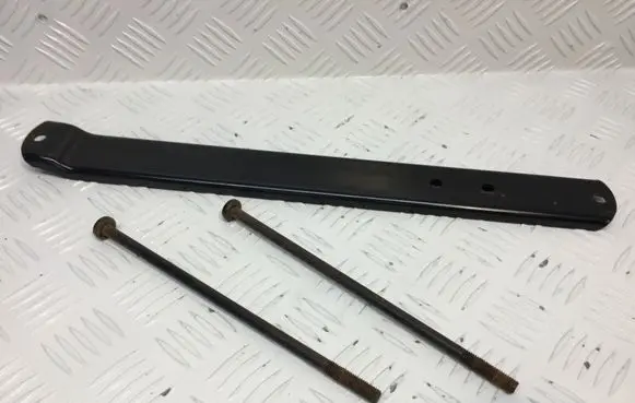 Jaguar XJ X308 Battery bracket 
