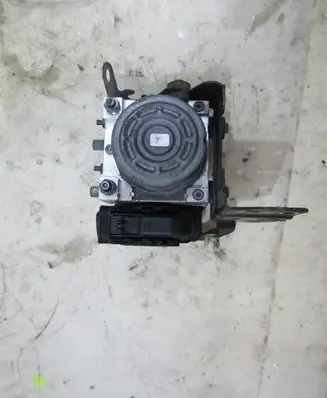 Mazda 3 III ABS Pump BHR1437A0B