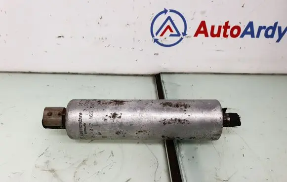 BMW 5 E39 Fuel injection high pressure pump 7165590 16117165590 7162000