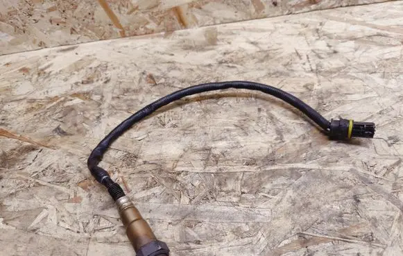 Mercedes-Benz S W220 Lambda probe sensor 0015405117 0258006274