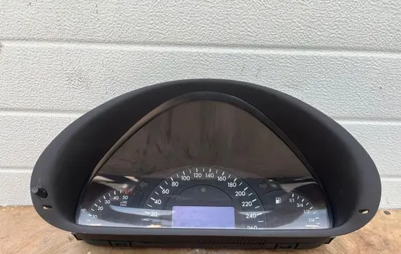 Mercedes-Benz C W203 Speedometer (instrument cluster) A2035401347 110080183