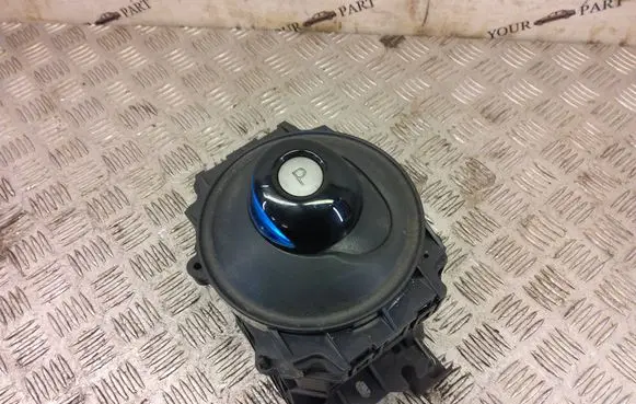 Nissan Leaf II (ZE1) Gear shifter/selector 75G021