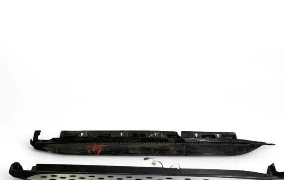 Mercedes-Benz GLS X166 Sill A1666980025