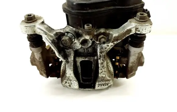 Rear brake caliper