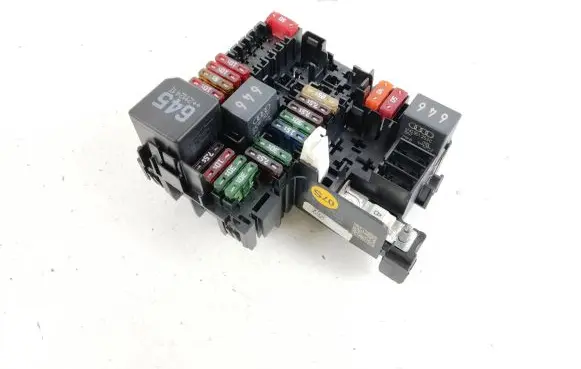 Volkswagen ID.3 Fuse module 5WA937125A P74860 VWQE922118