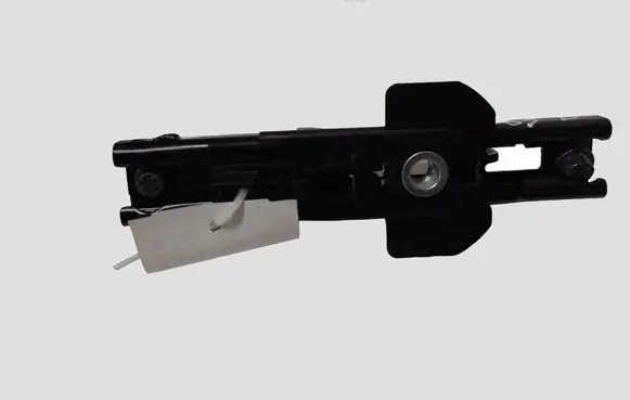 Volvo V40 Seat belt height adjuster 616521700A