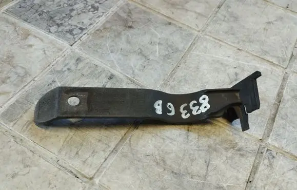 Mercedes-Benz S W221 Bumper support mounting bracket corner A2218850314