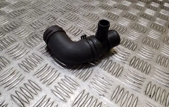 Renault Trafic II (X83) Engine coolant pipe/hose