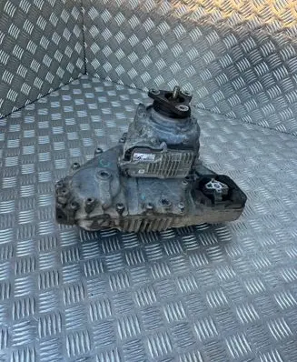 BMW X1 E84 Gearbox transfer box case 7619176 11171C5083 7619181