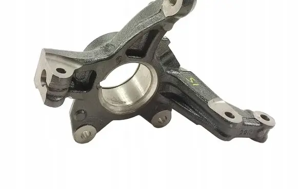 Renault Clio IV Front wheel hub spindle knuckle 400158668R