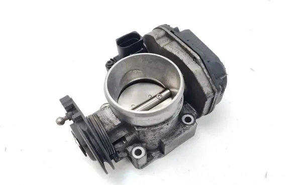 Audi A4 S4 B6 8E 8H Throttle valve 058133063M