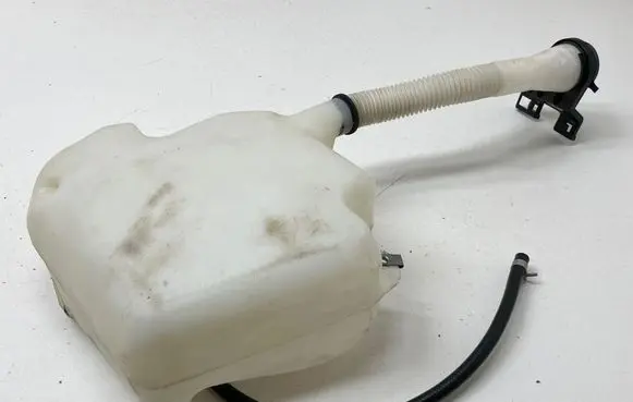 Citroen Jumpy Windshield washer fluid reservoir/tank 1494916080 23114911 1488393080