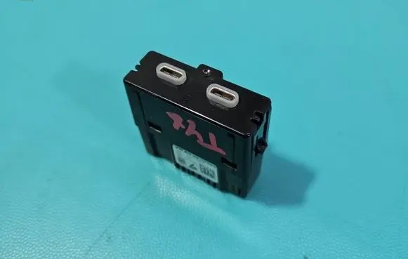 Cupra Formentor USB socket connector 3G5035954A IMPRK1547255