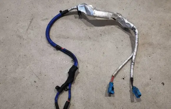 Land Rover Range Rover Evoque L551 Positive cable (battery) K8D214N164