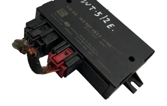 Volkswagen Golf VI Tow bar trailer control unit/module 1K0907383F 5DS01015440 1K0907383E