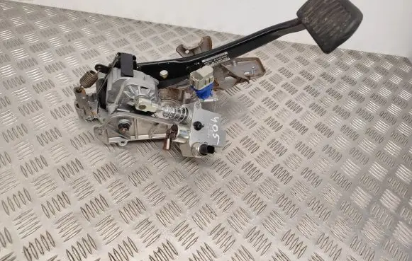 Volvo V60 Brake pedal 31317447
