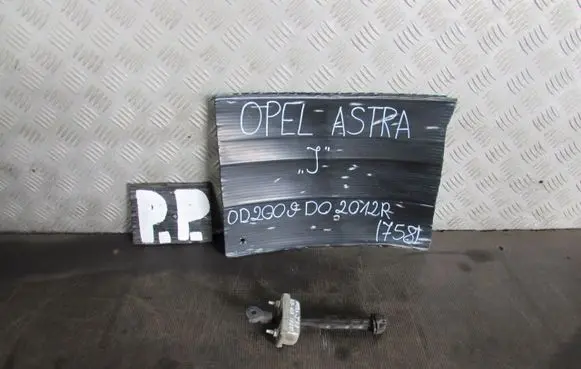 Opel Astra J Front door check strap stopper 13270665AA