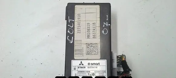 Mitsubishi Colt Engine control unit/module 8637A118