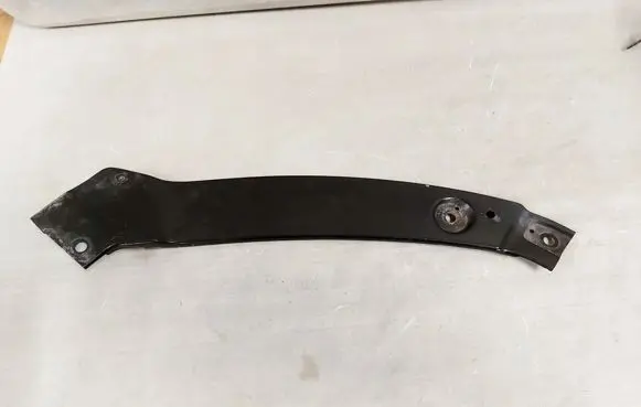 Volkswagen Tiguan Side radiator support slam panel 5N0806930A