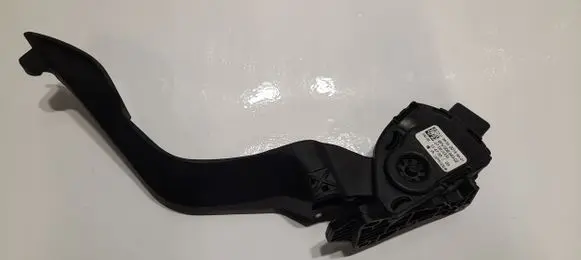 Peugeot 207 Accelerator throttle pedal 9683001480HDI
