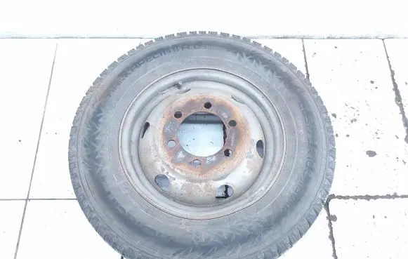 Iveco Daily 3rd gen R16 steel rim 61652 NOKIAN HAKKAPELIITTAC3