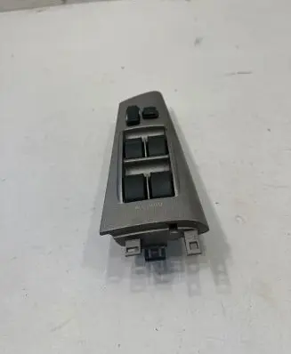 Toyota Corolla E120 E130 Electric window control switch 54035084 11412202
